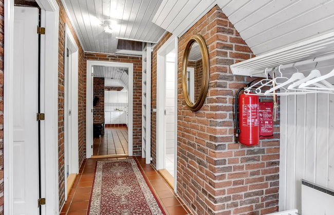 4 bedroom House in Væggerløse with private pool and terrace - Photo 10