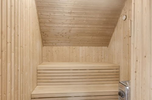 Photo 32 - Maison de 4 chambres à Væggerløse avec piscine privée et terrasse