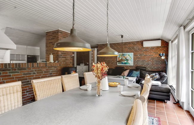 4 bedroom House in Væggerløse with private pool and terrace - Photo 22