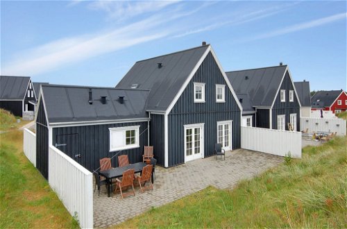 Foto 31 - Haus mit 4 Schlafzimmern in Blokhus mit terrasse und sauna