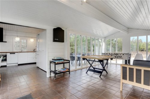 Foto 11 - Casa de 9 habitaciones en Rømø con piscina privada y sauna
