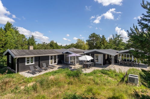 Photo 2 - Maison de 9 chambres à Rømø avec piscine privée et sauna