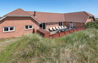 Foto 1 - Casa de 5 quartos em Hvide Sande com piscina privada e terraço