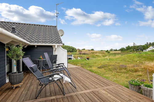 Foto 28 - Casa de 3 quartos em Hvide Sande com terraço e sauna