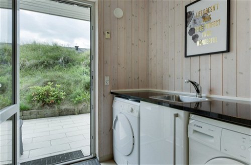 Photo 24 - Maison de 6 chambres à Blokhus avec terrasse et sauna
