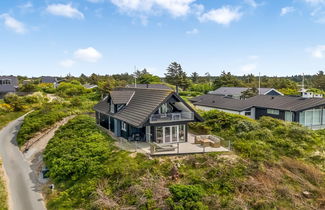 Foto 1 - Casa de 6 quartos em Blokhus com terraço e sauna