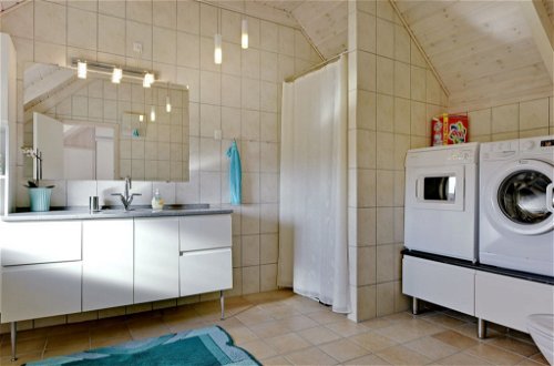 Foto 4 - Casa de 3 habitaciones en Vejers Strand con terraza y bañera de hidromasaje
