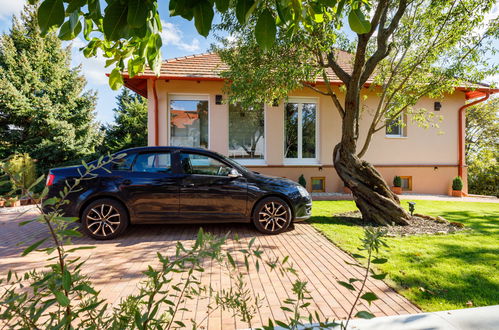 Foto 41 - Appartamento con 2 camere da letto a Révfülöp con giardino e terrazza