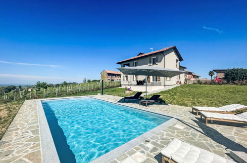 Photo 34 - 2 bedroom Apartment in Costigliole d'Asti with swimming pool and garden