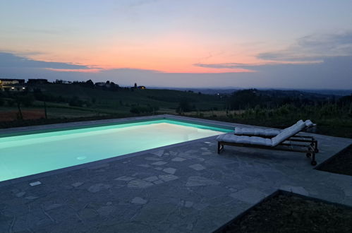 Photo 38 - Appartement de 2 chambres à Costigliole d'Asti avec piscine et jardin