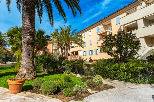 Photo 22 - Appartement de 1 chambre à Saint-Tropez avec piscine