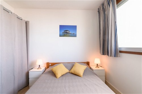 Foto 5 - Appartamento con 2 camere da letto a Arcachon con piscina e vista mare