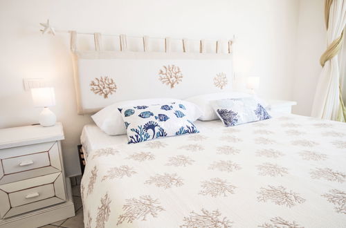 Foto 18 - Appartamento con 3 camere da letto a Arzachena con terrazza
