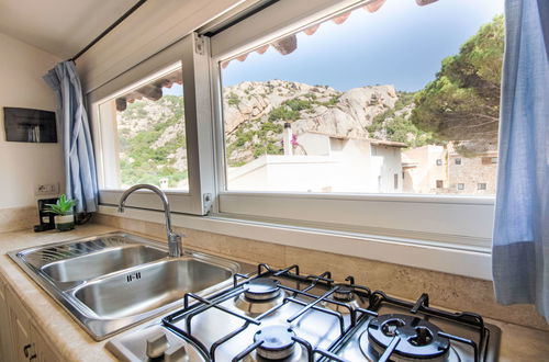 Foto 12 - Appartamento con 3 camere da letto a Arzachena con terrazza