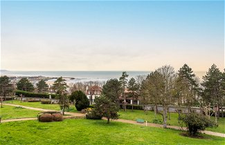 Foto 1 - Apartamento de 2 quartos em Trouville-sur-Mer com terraço e vistas do mar