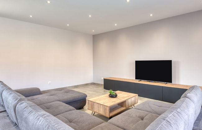 Casa de 6 quartos em Lanton com piscina privada e jardim - Foto 9