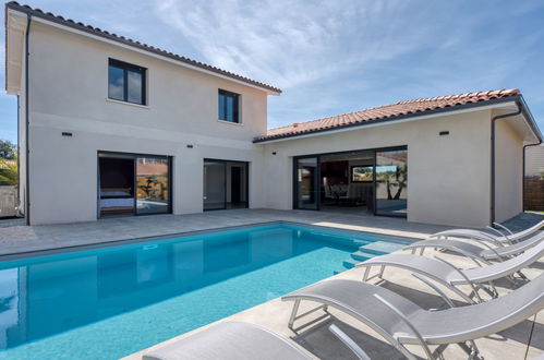 Photo 1 - Maison de 5 chambres à Lanton avec piscine privée et jardin