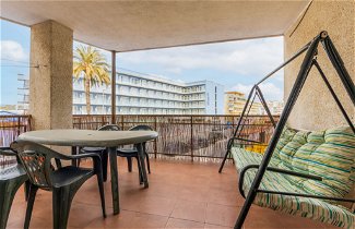 Photo 2 - 2 bedroom Apartment in Cambrils with sea view