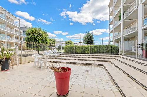 Foto 6 - Apartamento de 2 quartos em Plougonvelin com piscina e jardim