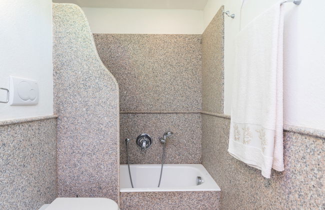Haus mit 4 Schlafzimmern in Palau mit schwimmbad und garten - Foto 15