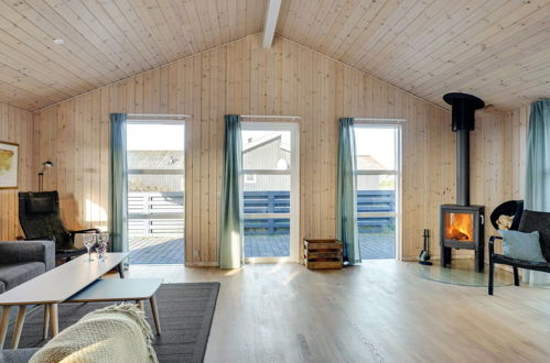 Foto 6 - Casa de 3 habitaciones en Klitmøller con terraza y sauna