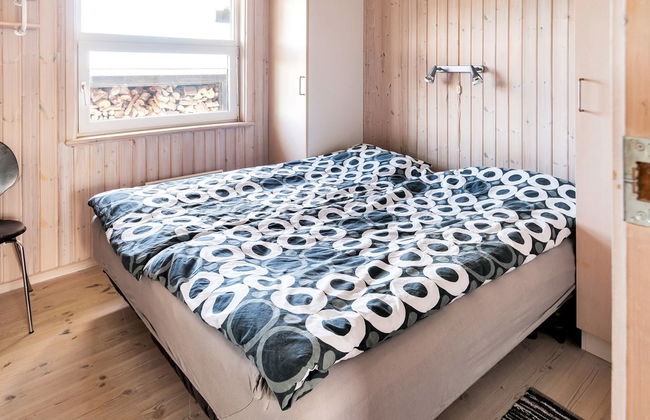 "Elvie" - 200m from the sea - Foto 7