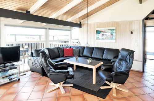 Photo 6 - Maison de 4 chambres à Harrerenden avec terrasse et sauna