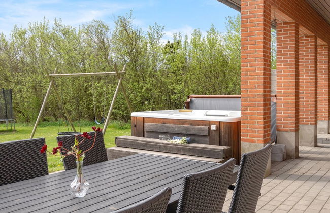 Casa de 10 quartos em Hurup Thy com terraço e banheira de hidromassagem - Foto 17