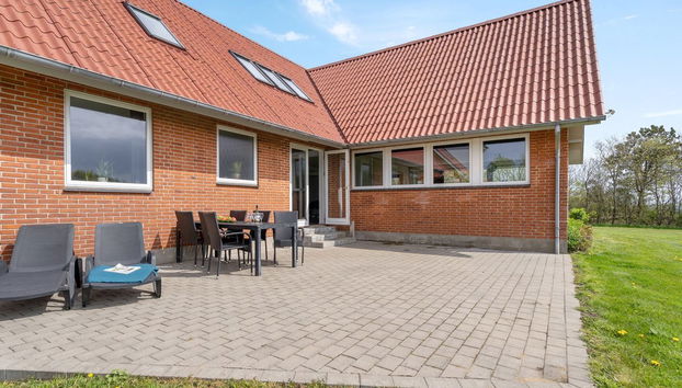 Casa de 10 quartos em Hurup Thy com terraço e banheira de hidromassagem - Foto 2