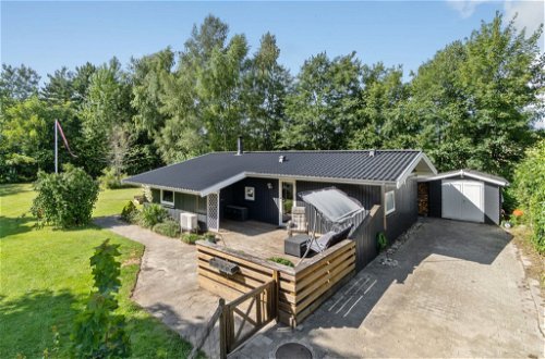 Photo 1 - Maison de 3 chambres à Føllenslev avec terrasse