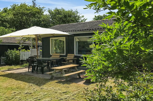 Foto 1 - Casa de 1 quarto em Stubbekøbing com piscina e terraço