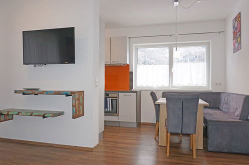 Photo 12 - 2 bedroom Apartment in Fließ with terrace and mountain view