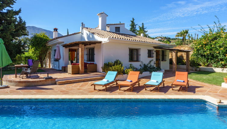 Photo 1 - Maison de 3 chambres à Estepona avec piscine privée et jardin