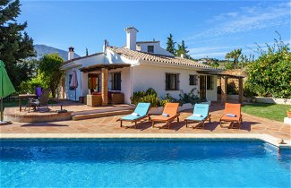 Foto 1 - Casa de 3 habitaciones en Estepona con piscina privada y vistas al mar