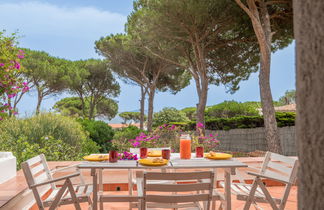 Photo 3 - Maison de 3 chambres à Santa Teresa Gallura avec terrasse et vues à la mer