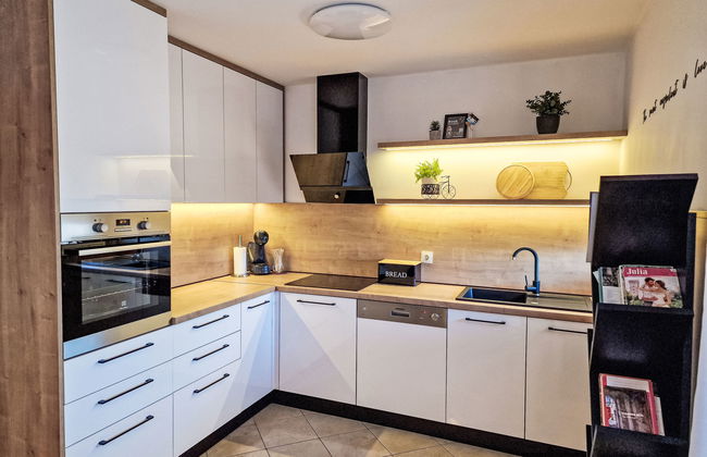 Casa de 5 quartos em Kaštela com piscina privada e jardim - Foto 35