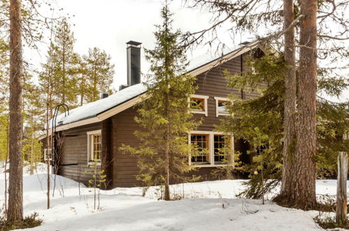 Foto 1 - Casa de 1 habitación en Salla con sauna y vistas a la montaña