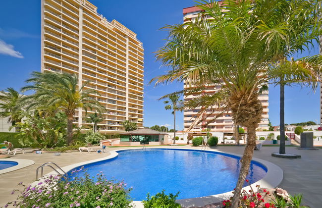 Appartamento con 3 camere da letto a Calp con piscina e terrazza - Foto 1