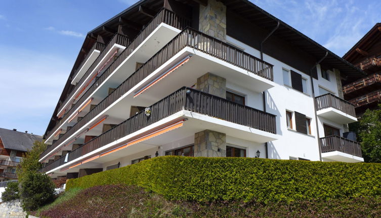 Photo 1 - Appartement de 3 chambres à Crans-Montana avec jardin et vues sur la montagne