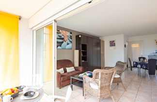 Foto 3 - Apartamento de 1 quarto em Saint-Raphaël com jardim e vistas do mar