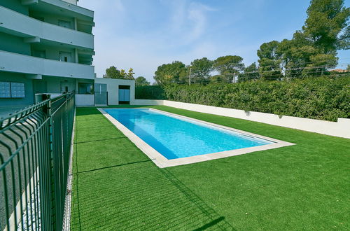 Photo 22 - Appartement de 1 chambre à Saint-Raphaël avec piscine et jardin