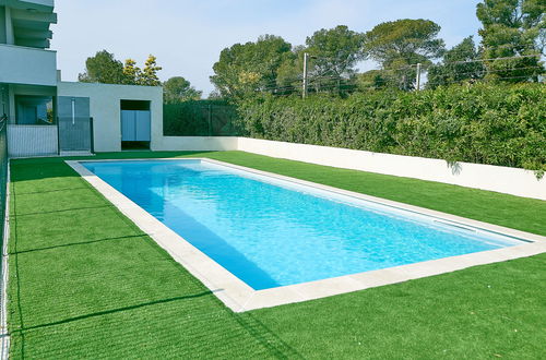 Photo 25 - Appartement de 1 chambre à Saint-Raphaël avec piscine et jardin