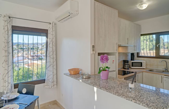 Casa de 3 quartos em Calp com piscina privada e jardim - Foto 8