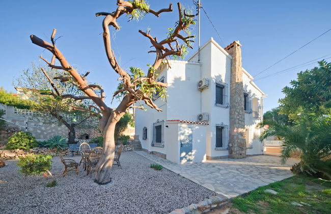 Casa de 3 quartos em Calp com piscina privada e jardim - Foto 5