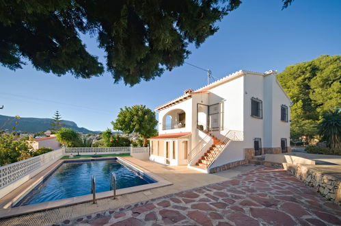 Foto 1 - Casa de 2 quartos em Calp com piscina privada e vistas do mar