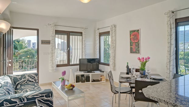 Casa de 3 quartos em Calp com piscina privada e jardim - Foto 2