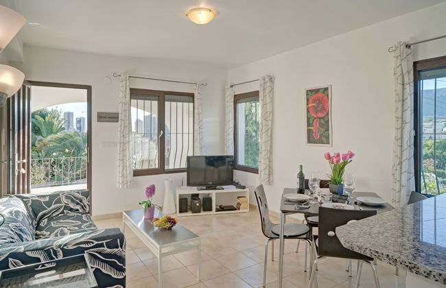 Casa de 3 quartos em Calp com piscina privada e jardim - Foto 2