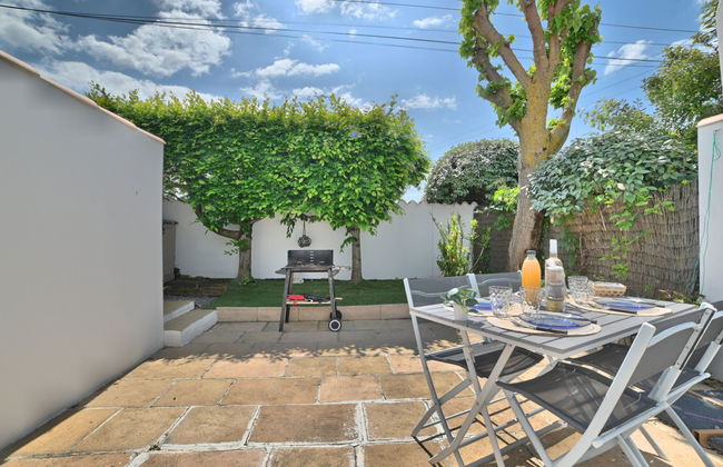 Haus mit 2 Schlafzimmern in Saint-Georges-d'Oléron mit schwimmbad und garten - Foto 2
