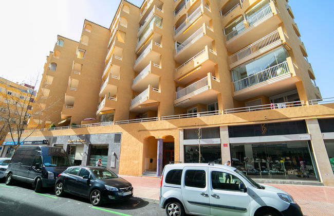 2 bedroom Apartment in Calp with swimming pool and garden - Photo 16
