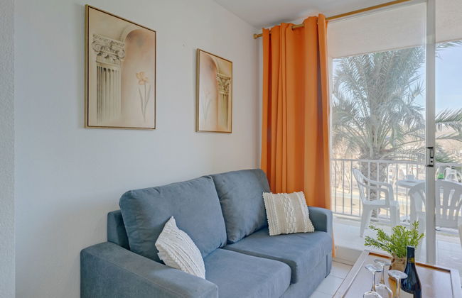 2 bedroom Apartment in Calp with swimming pool and garden - Photo 7